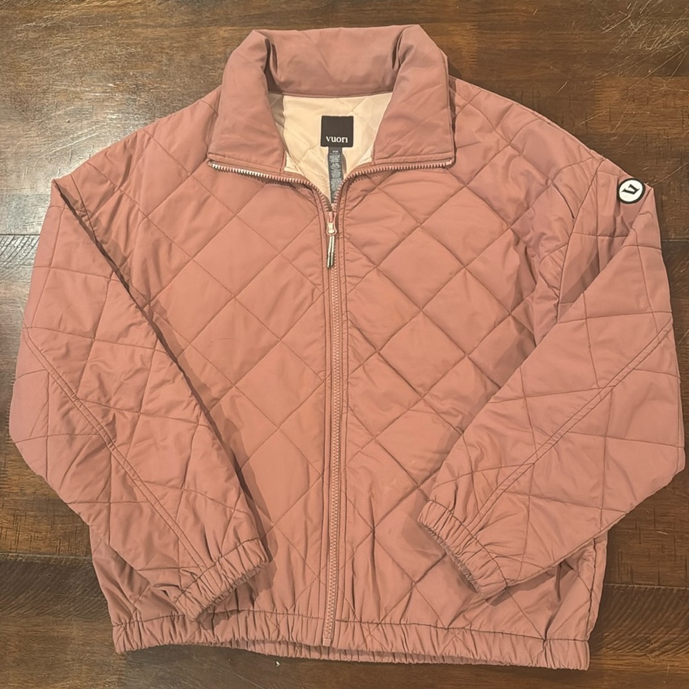 Vuori women’s jacket
